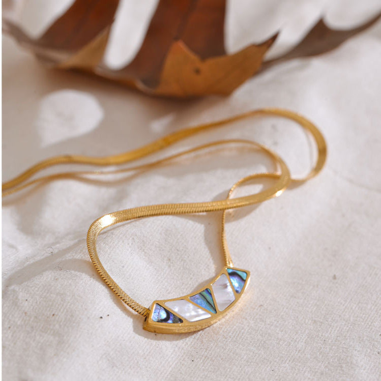 NAL 10 - Nalarié Necklaces