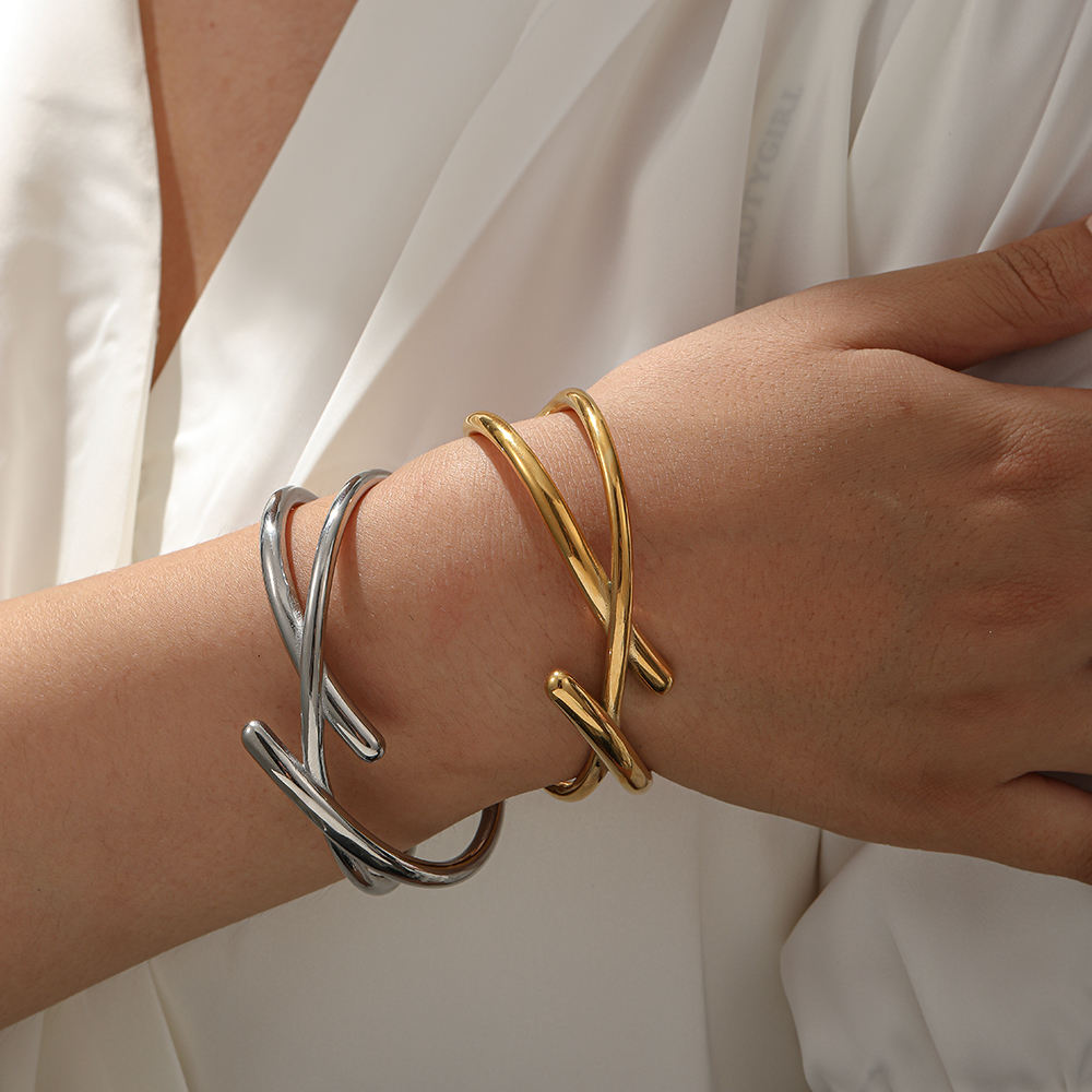 IRA 14 - Iraaya Bracelets